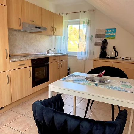 Appartamento Krabbe 2, Bensersiel, Mit Gemeinschaftlichen Garten Holtgast